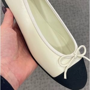 Chanel flats size 41